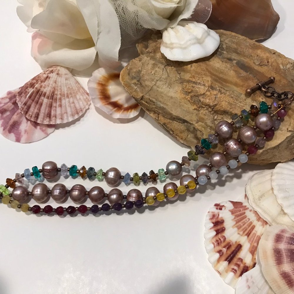 Gorgeous Freshwater Pearl Bracelet 3 strand Fresh Water Pearls + gemstones NEW